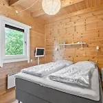 Three-bedroom In Semesterbostad *