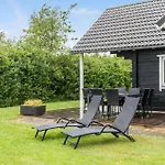 Three-bedroom In * Hemmet