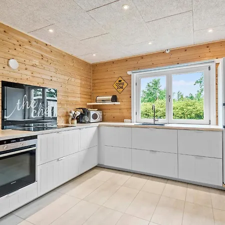 Three-bedroom In Hemmet