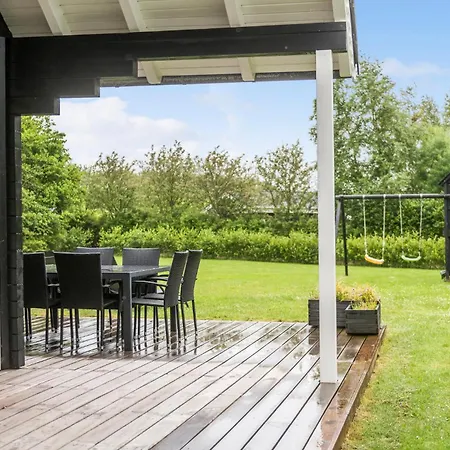 Semesterbostad Three-bedroom In Hemmet