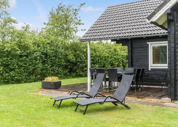Three-bedroom In * Hemmet